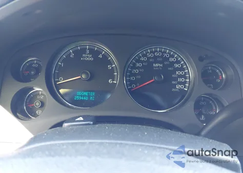 2007 Chevrolet Suburban 1500 Ltz z USA, uszkodzony, nr VIN 3GNFC16037G320408